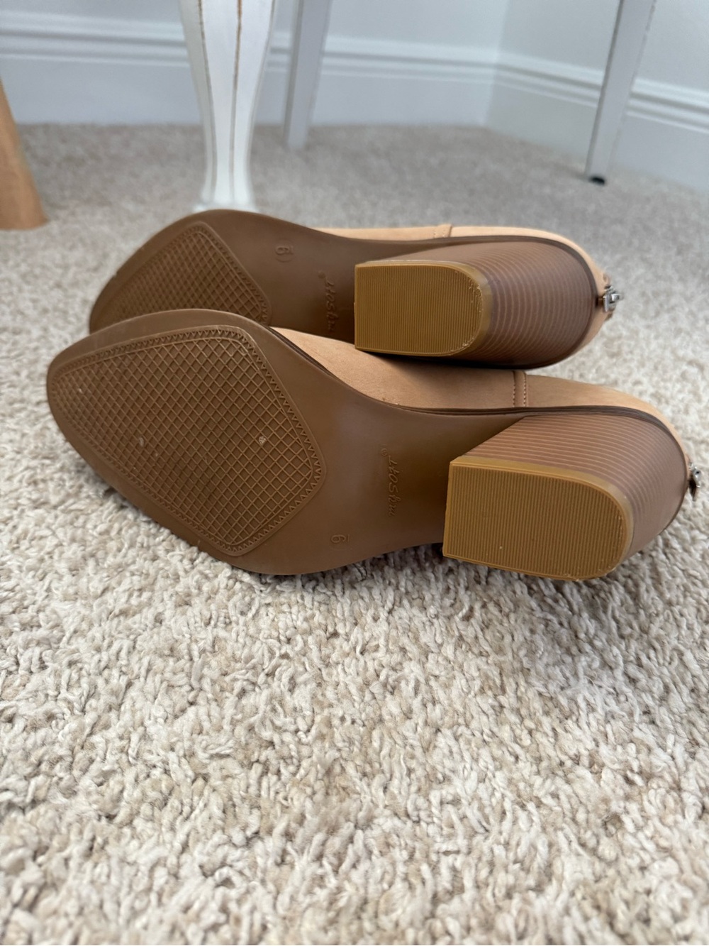 Tan Suede Pointed Cowgirl Ankle Boots - Picture 11 of 11